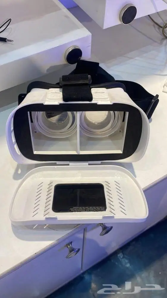 نظارة VR مع ريموت 4