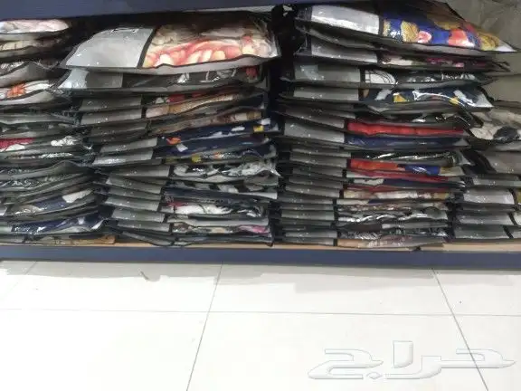 يوجد لدينا البطانيات بسعرالجمله علا حسب الوزن والتوصيل مجاني 10