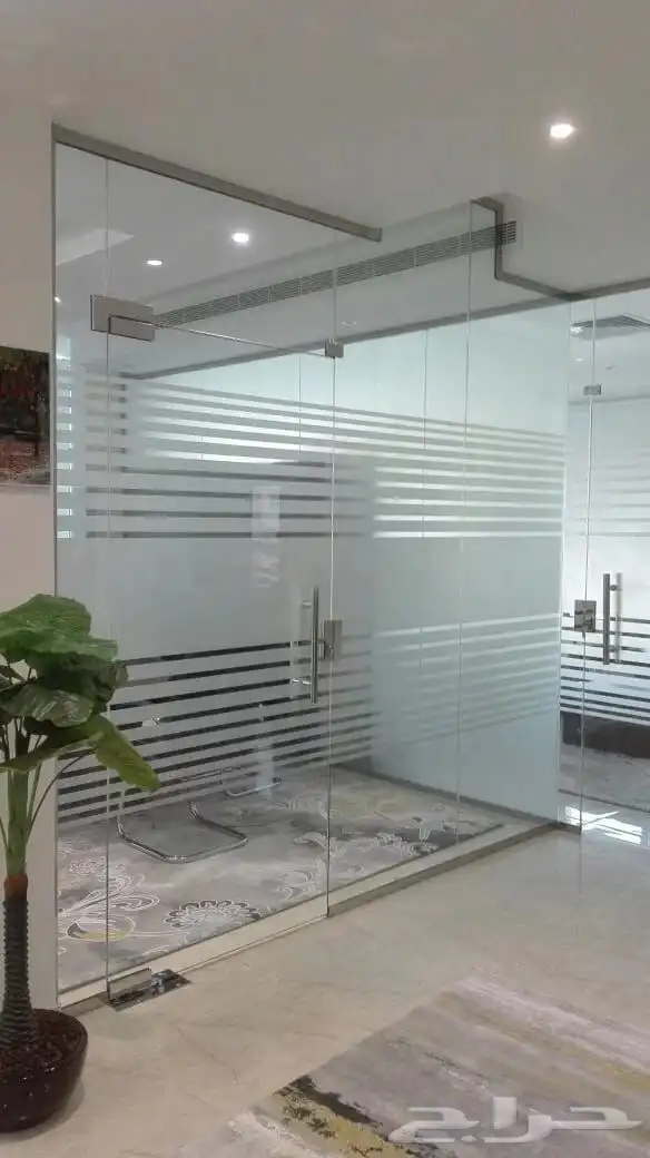 زجاج سكربت ومرايات وشورات وألمنيوم تركيب زجاج 2