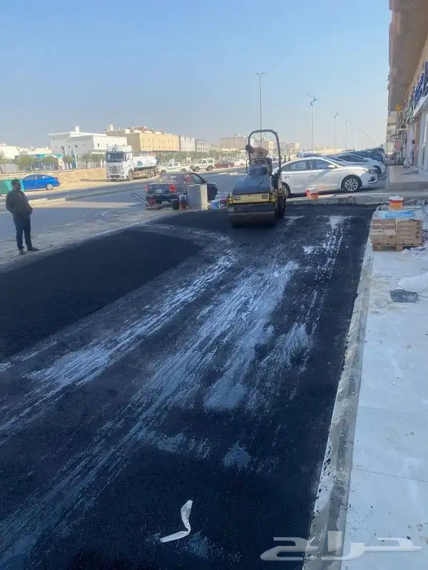 عمل ازفلت أسفلت وتخطيط الطرق 1