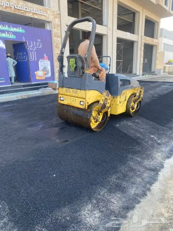 عمل ازفلت أسفلت وتخطيط الطرق 0