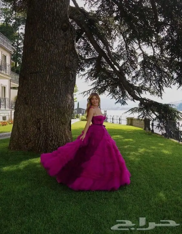 تشكيلة واسعه من فساتين المخمل و فساتين المناسبات و سهرات 17