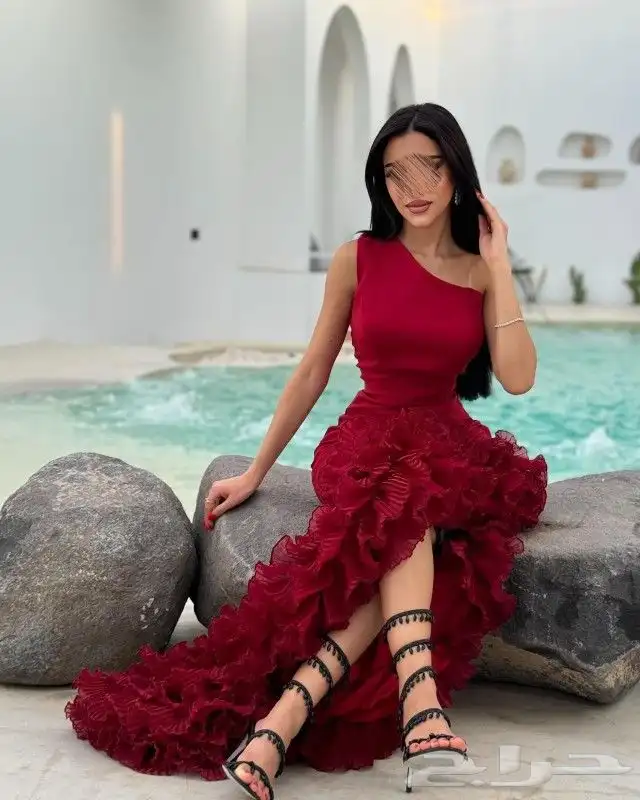 تشكيلة واسعه من فساتين المخمل و فساتين المناسبات و سهرات 37