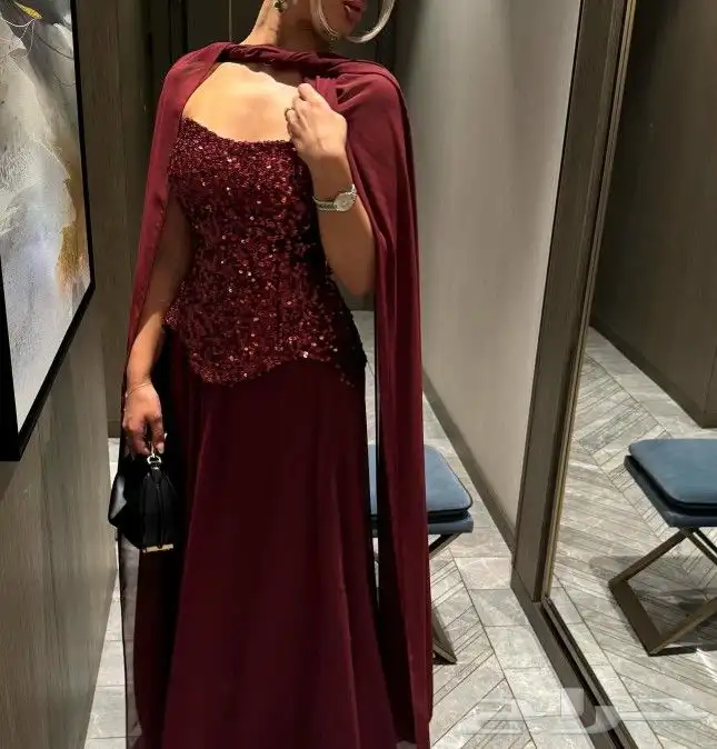 تشكيلة واسعه من فساتين المخمل و فساتين المناسبات و سهرات 9