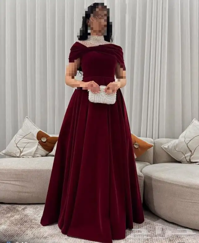 تشكيلة واسعه من فساتين المخمل و فساتين المناسبات و سهرات 18