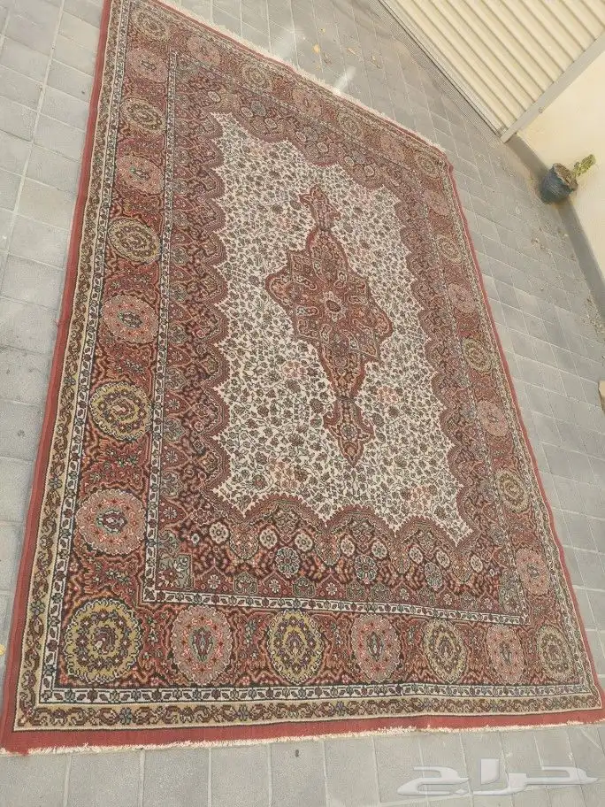 سجادة صوف تركيه عمرها 42 سنه 0