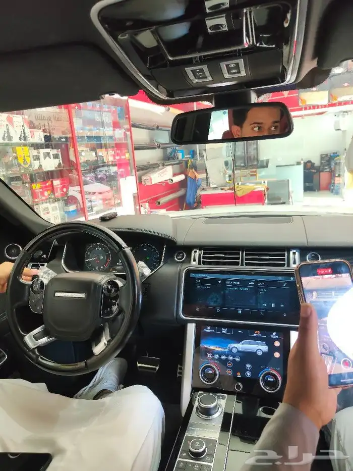شاشه رنج روفر فوج 2020 3