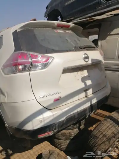 نيسان اكس تريل 4