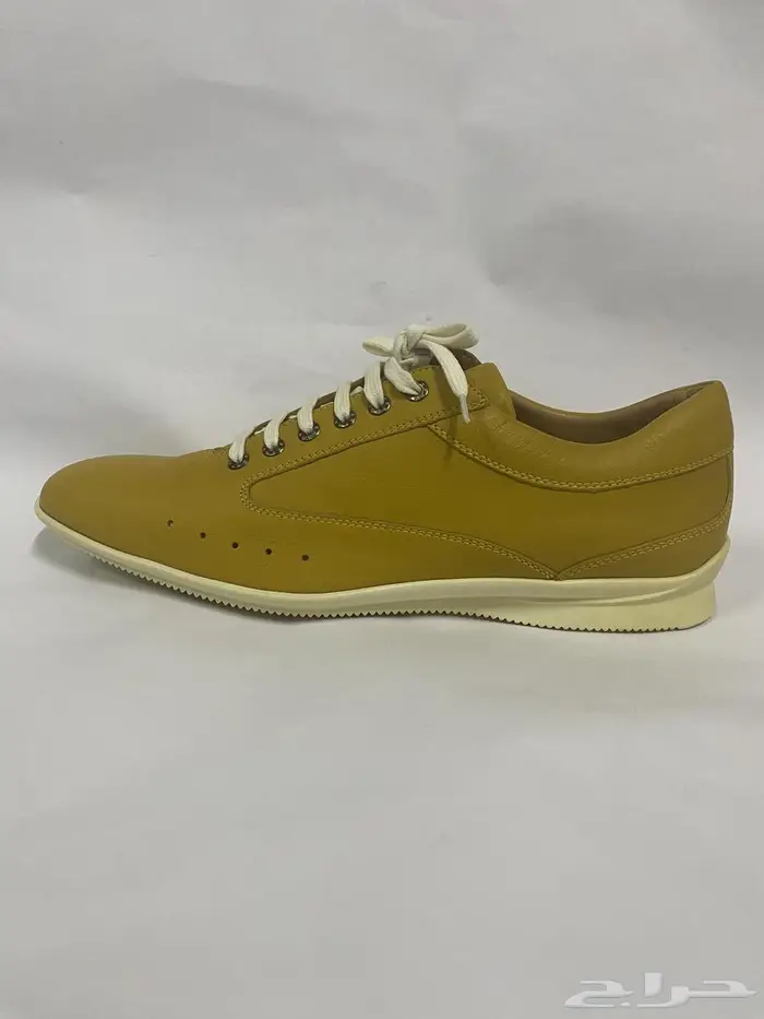 مقاس 42 Shoes aston martin 0