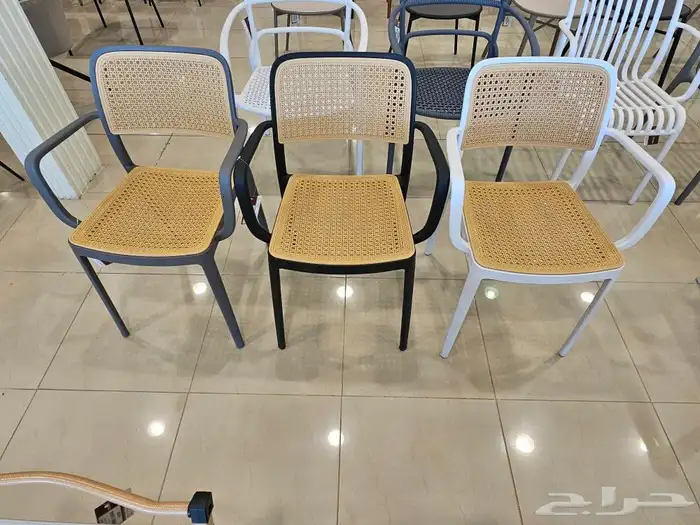 كراسي فايبر مطاعم 1