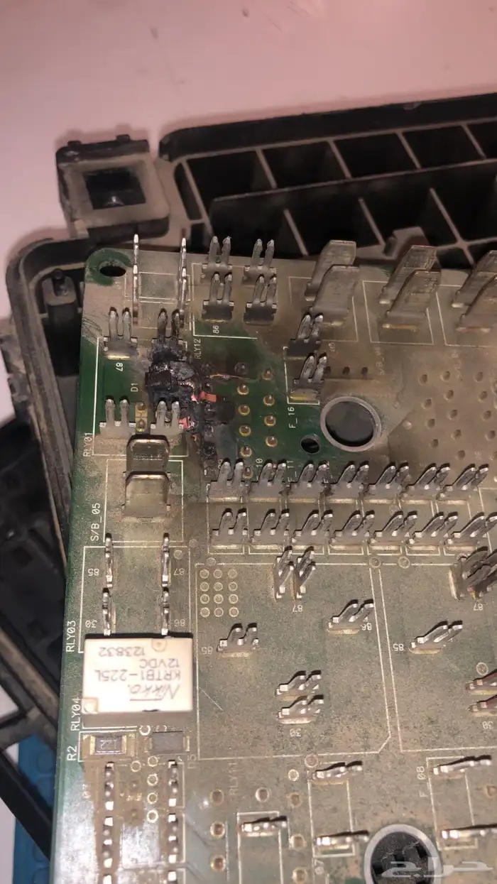 اصلاح جميع انواع علب الفيوزات وضفاير السيارات 18