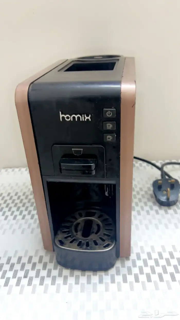 مكينه قهوه مع منظم كبسولات 3