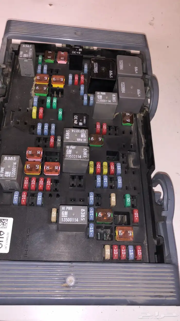 اصلاح جميع انواع علب الفيوزات وضفاير السيارات 1