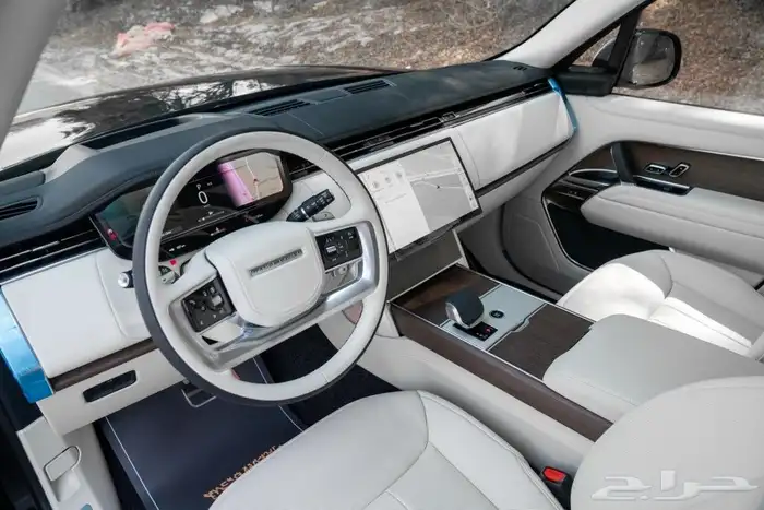 رينج روفر HSE جديد 6v موديل 2024 - P400 4