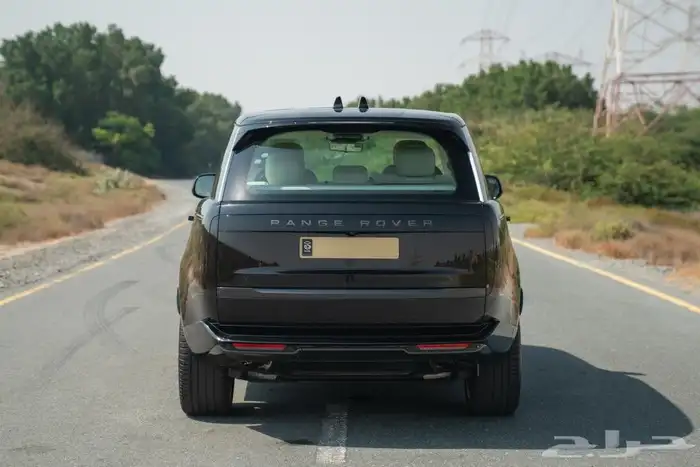 رينج روفر HSE جديد 6v موديل 2024 - P400 7