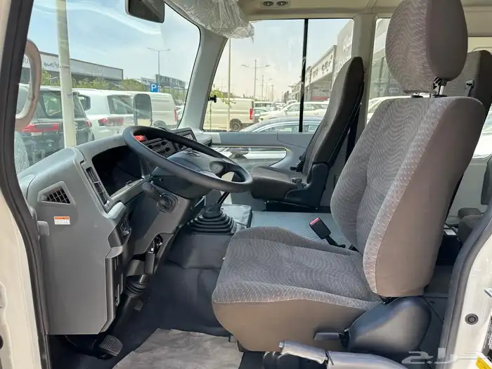 تويوتا باص كوستر 2025 اقساط او كاش 5