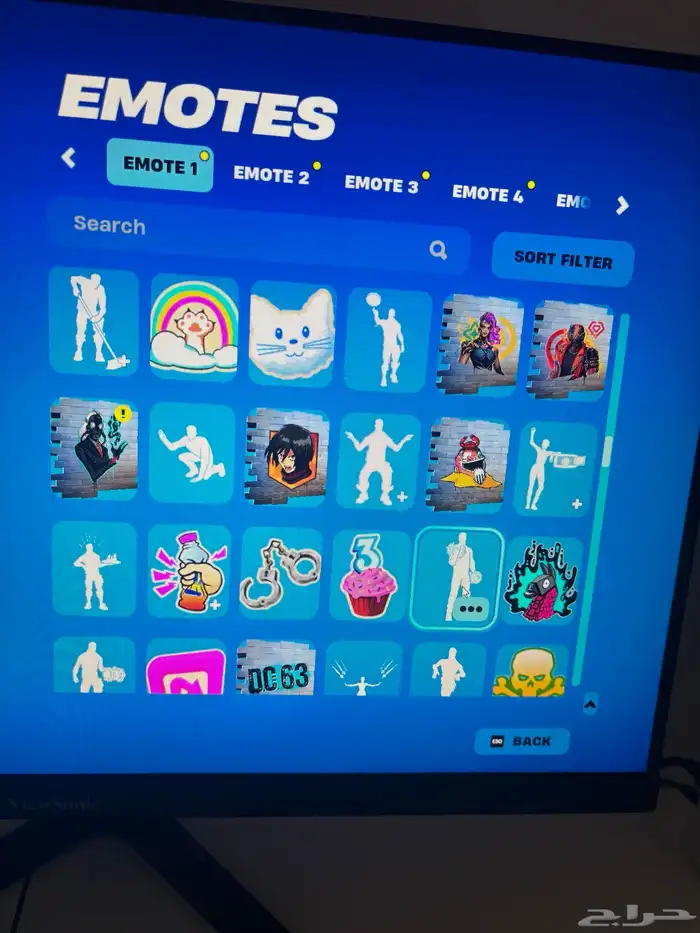 حساب فورت نادر فيه بنت الطياره البسكوت والناريه نادرره 38