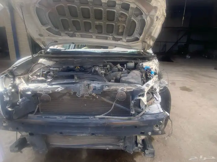 كامري موديل 2019 قطع غيار تشليح فقط 4