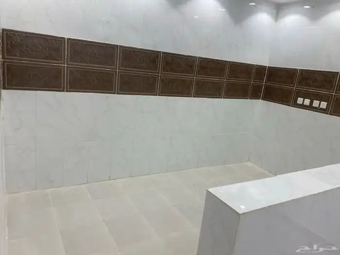 شقق للايجار السنوي او دفعات تشطيب جديد فاخر 1