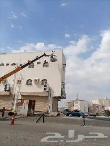 معلم دهانات وترميم الواجهات والعوازل وجميع انواع الديكورا. 1