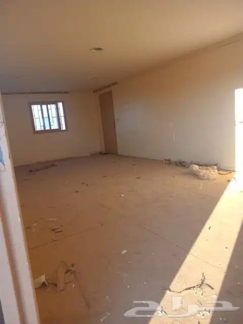 2غرف كارفانات بحاله ممتازه الحجم 9 4وغرفة8 4 2
