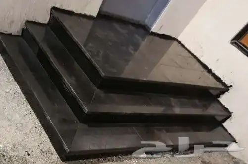 مبلط يمني تحت إشراف مهندسين 1