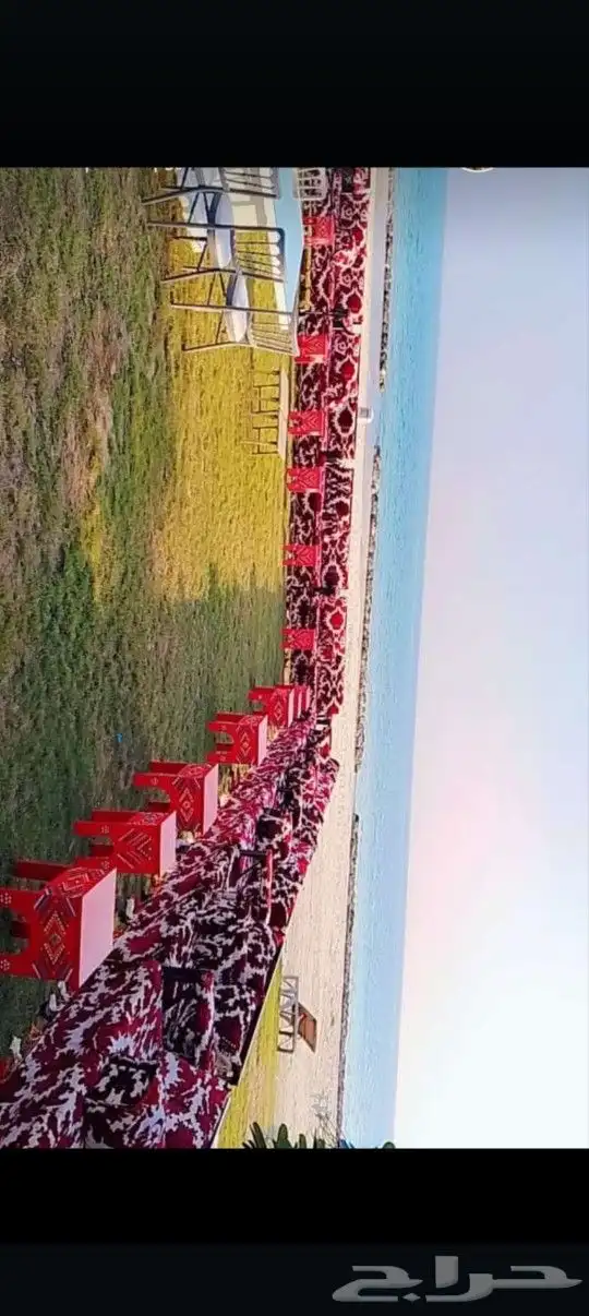 توجد عندنا قهوتيين وصبابين وكراسي وطاولات وزل ملكي وزل الايد 1