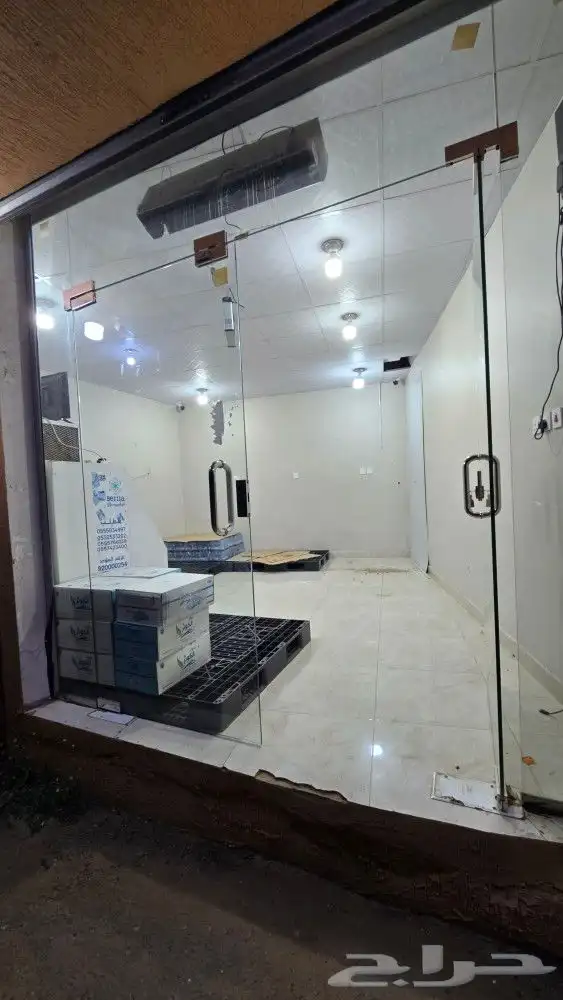 محل للإيجار 2