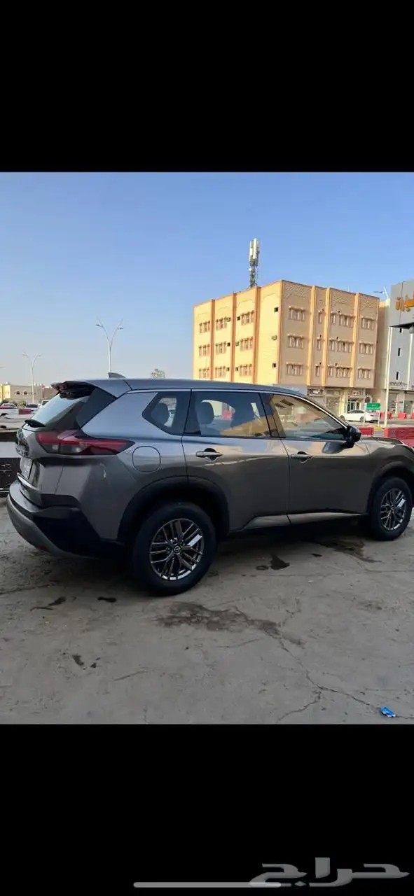 اكس تريل نيسان 2023 للبيع ب 80 2