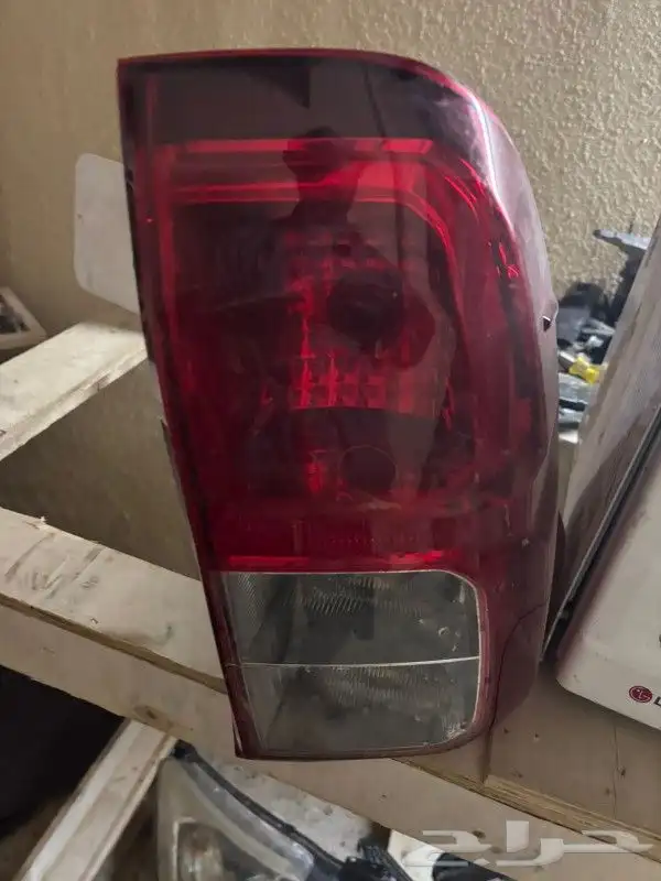 زنون لمبات محولات عدسات غطيان الشمعات اسطبات ليد انوار اصلاح 10