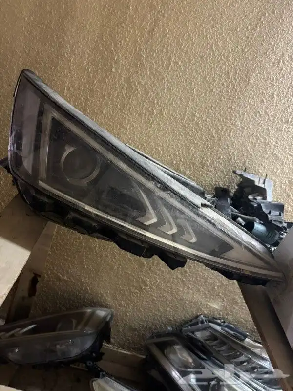 زنون لمبات محولات عدسات غطيان الشمعات اسطبات ليد انوار اصلاح 12