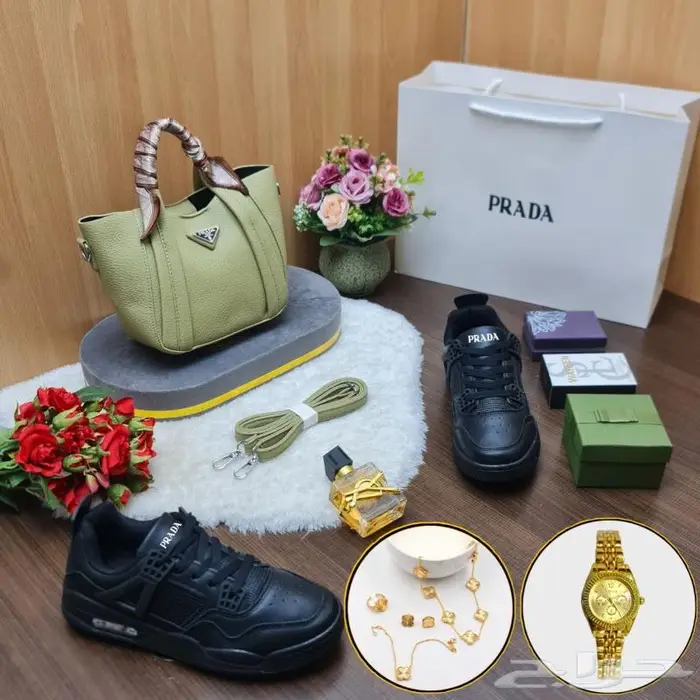 شنط راقيه ماركة برادا 1