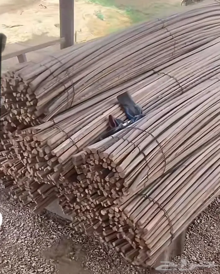 سعف نخل مخزوز شغل من الخر 3