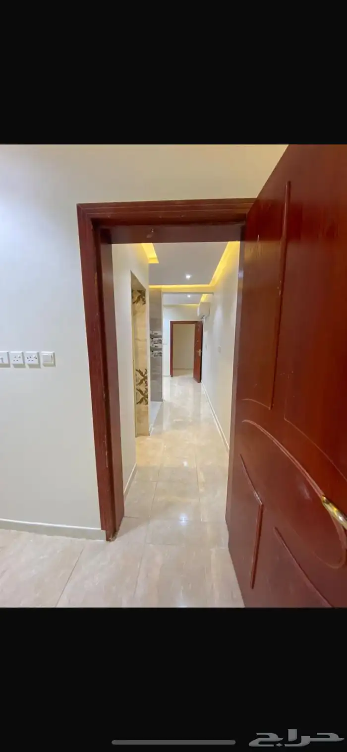 للبيع عماره تجاريه سكنيه 2