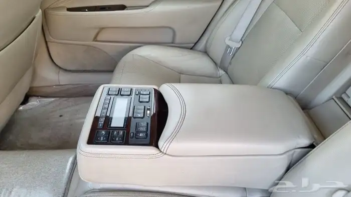 لكزس 2013 LS460 L 24