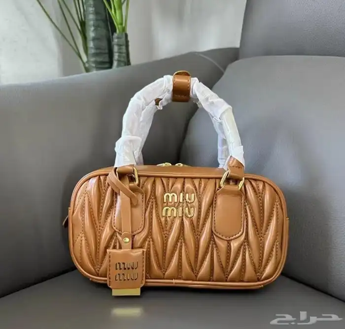 شنط ماركات درجه اولى 11
