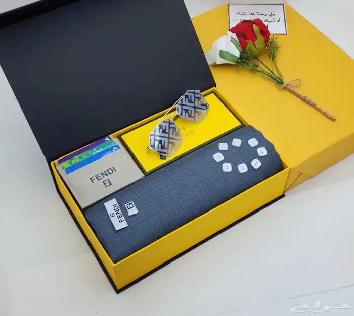 بوكس فخم من ماركة فندي رجالي 5