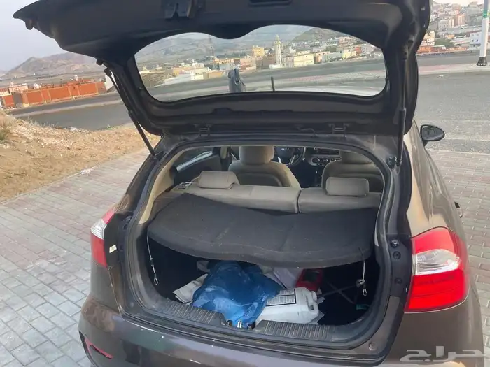 كيا ريو هاتش باك 2016 نص فل 8