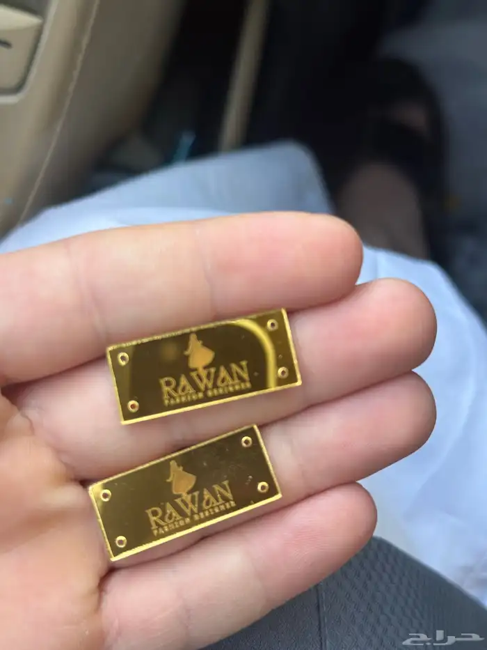 طباعة ليبل قماش اكرليك لوقو جلد تنفيذ كافت آنواع المطبوعات 1