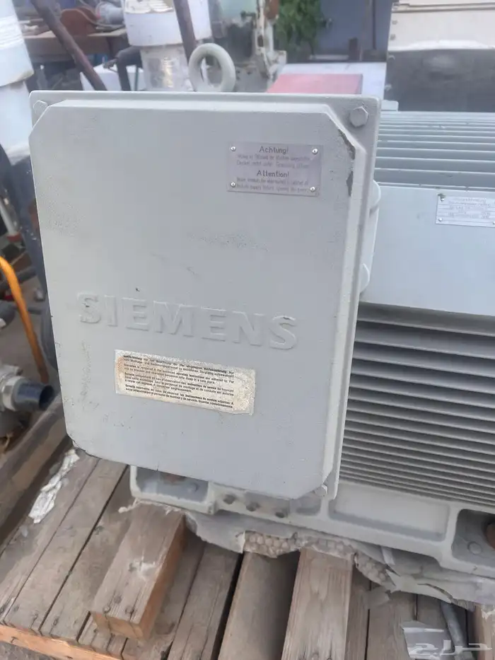 محرك دينمو الماني 280 كيلو - 370 حصان 1