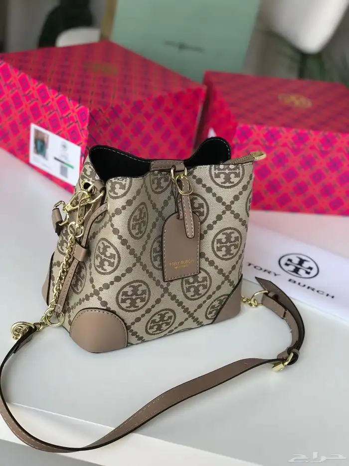 شنط ماركات درجه اولى 31