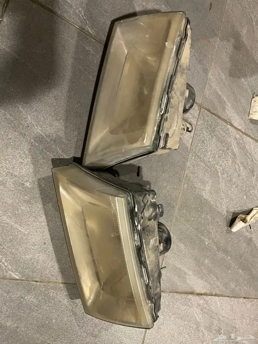 مظلة رحلات وطبق متحرك 1