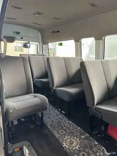 باص نيسان اورفان 5