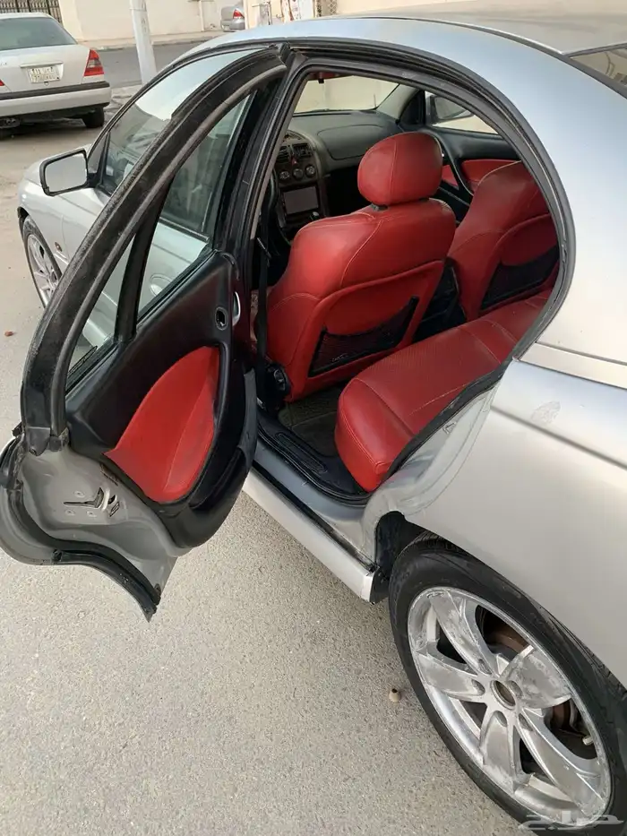 للبيع لومينا ss 2004 2