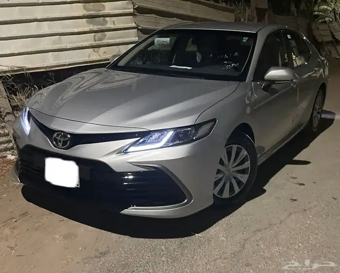 كامري ستاندر فضي 2024( شبه اصفار) 0