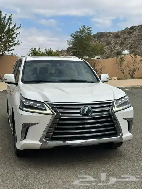 لكزس LX 570 2016 2