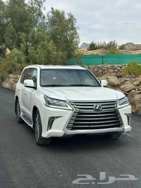 لكزس LX 570 2016 3