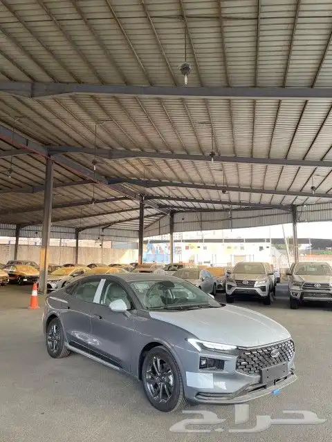 فورد تورس ترند 2025 3