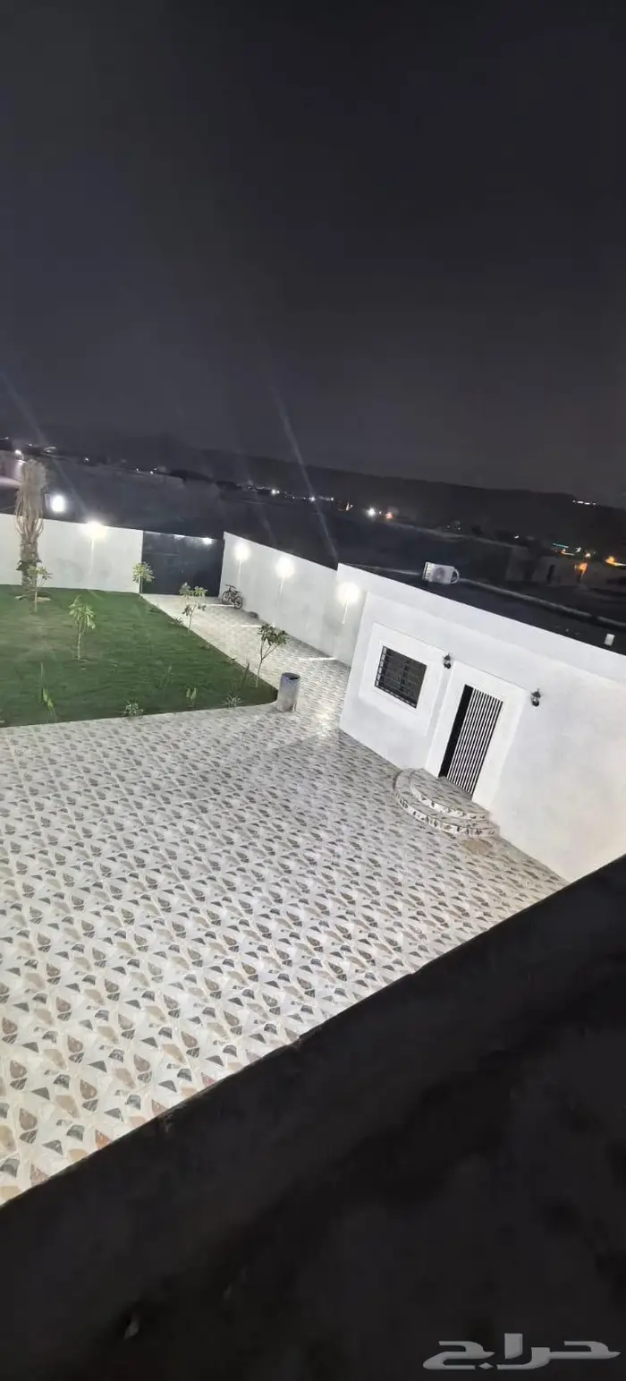 للبيع في ديراب استراحة 23