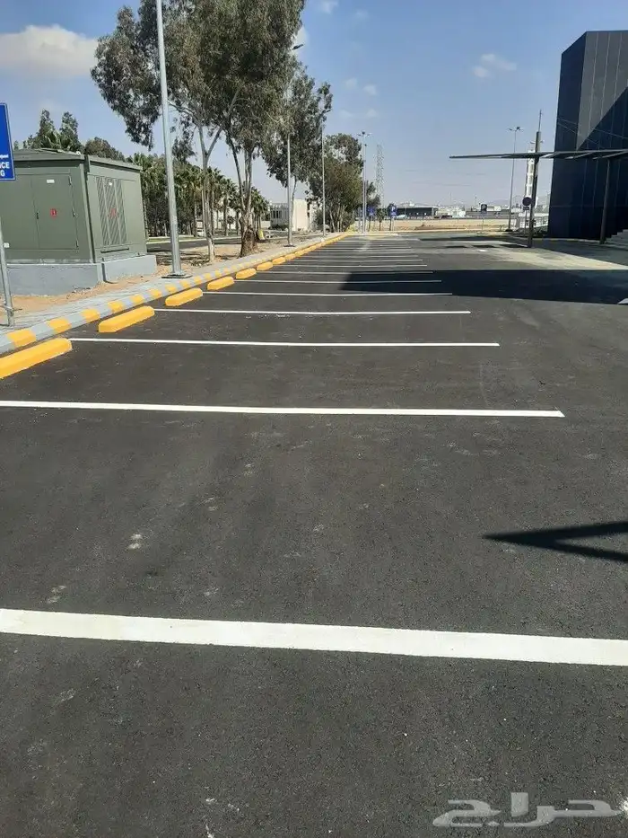تخطيط طرق ومحطات وقود ومواقف السيارات 4